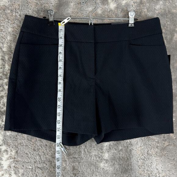 NEW Apt 9 Size 14 Flat Front Mid Rise Casual Shorts Black Button Zip NWT - Picture 2 of 14